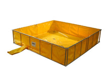 Load image into Gallery viewer, Standard folding tank w/ frame by Husky